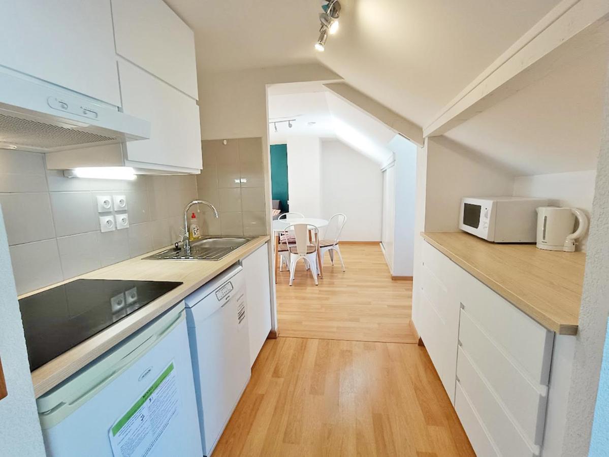 L'Esquiros, Studio, Centre Luchon, Casier A Skis, Wifi, Ascenseur, 3 Personnes Bagnères-de-Luchon Extérieur photo