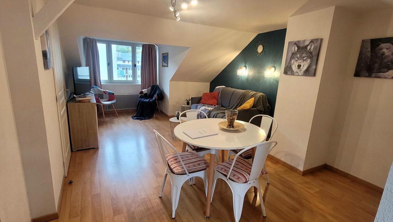 L'Esquiros, Studio, Centre Luchon, Casier A Skis, Wifi, Ascenseur, 3 Personnes Bagnères-de-Luchon Extérieur photo