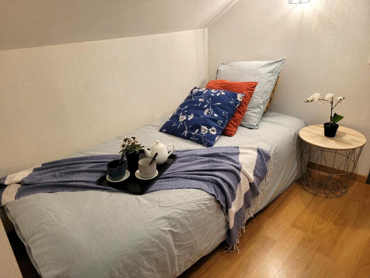 L'Esquiros, Studio, Centre Luchon, Casier A Skis, Wifi, Ascenseur, 3 Personnes Bagnères-de-Luchon Extérieur photo