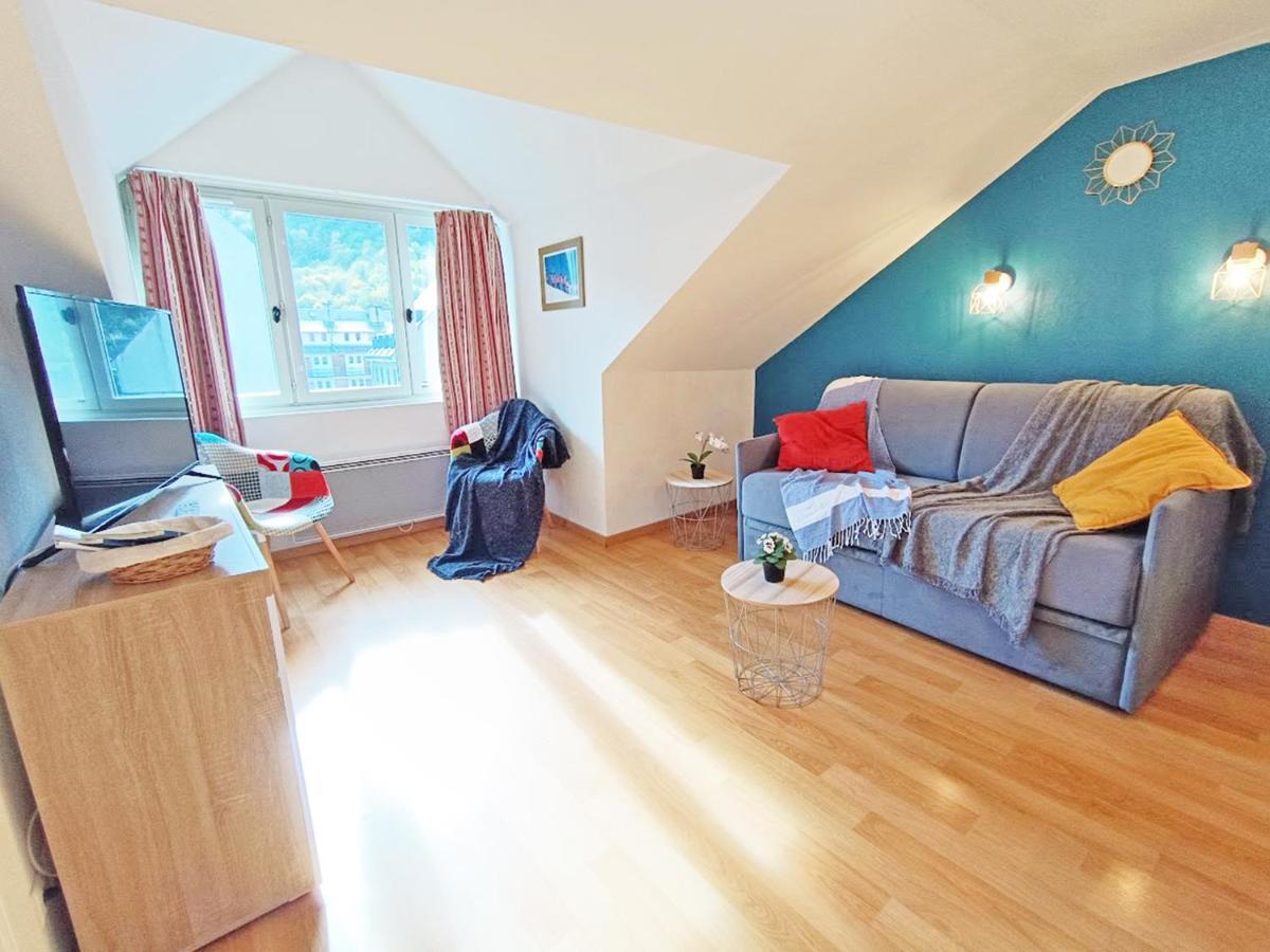 L'Esquiros, Studio, Centre Luchon, Casier A Skis, Wifi, Ascenseur, 3 Personnes Bagnères-de-Luchon Extérieur photo